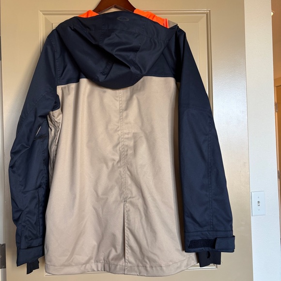 NWT Men’s Oakley Timber BioZone BZS 15K Insulated Parka Fit Ski Jacket L - Picture 3 of 10